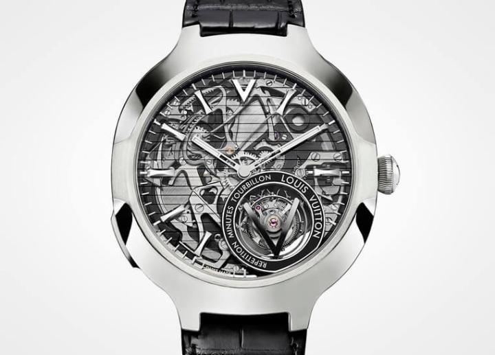 路易威登发表新作Voyager Minute Repeater Flying Tourbillon，表款集结了三问报时功能以及飞行陀飞轮装置，无论在视觉与听觉方面，都能让人获得高度的满足