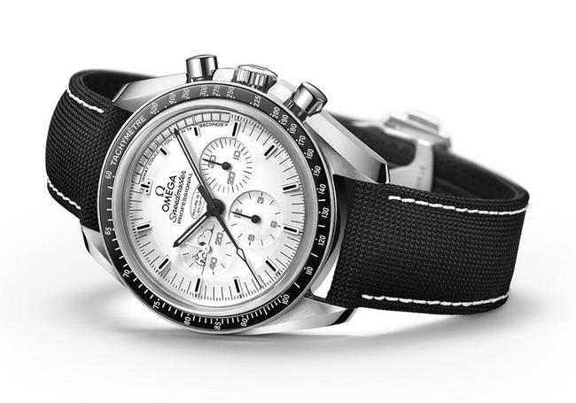  欧米茄超霸系列阿波罗13号史努比奖限量版腕表，限量1970枚