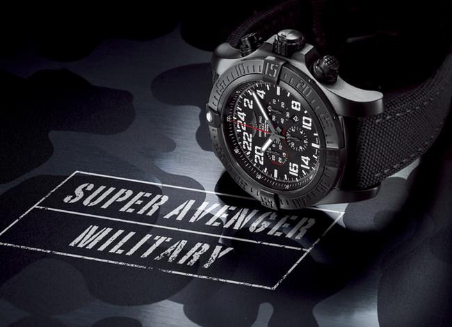 全新 BREITLING Super Avenger 计时腕表军用限量版（全球限量500枚）